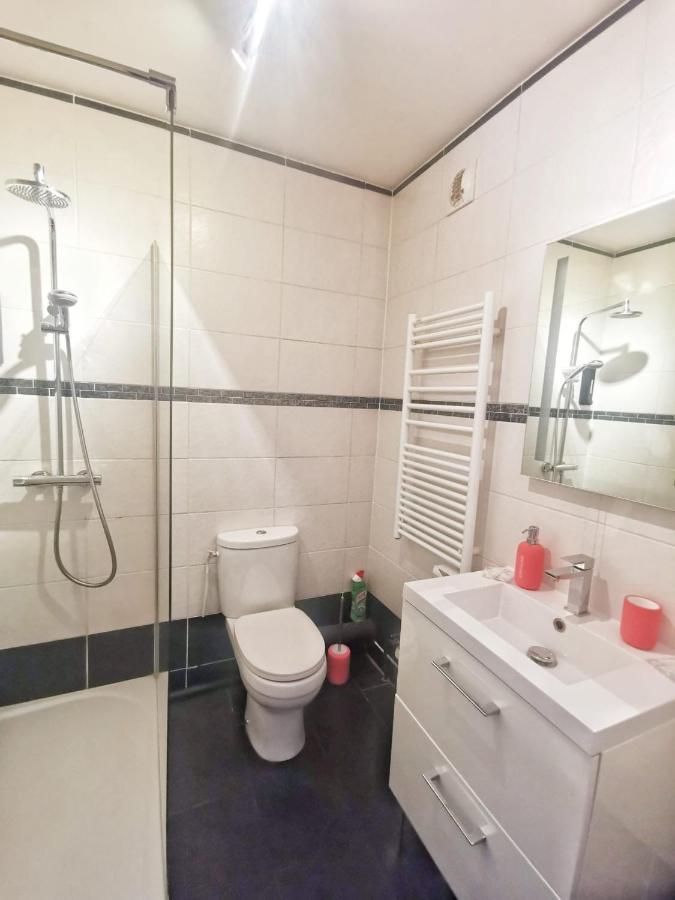 Le 100 Brossolette Apartment Noisy-le-Grand ภายนอก รูปภาพ