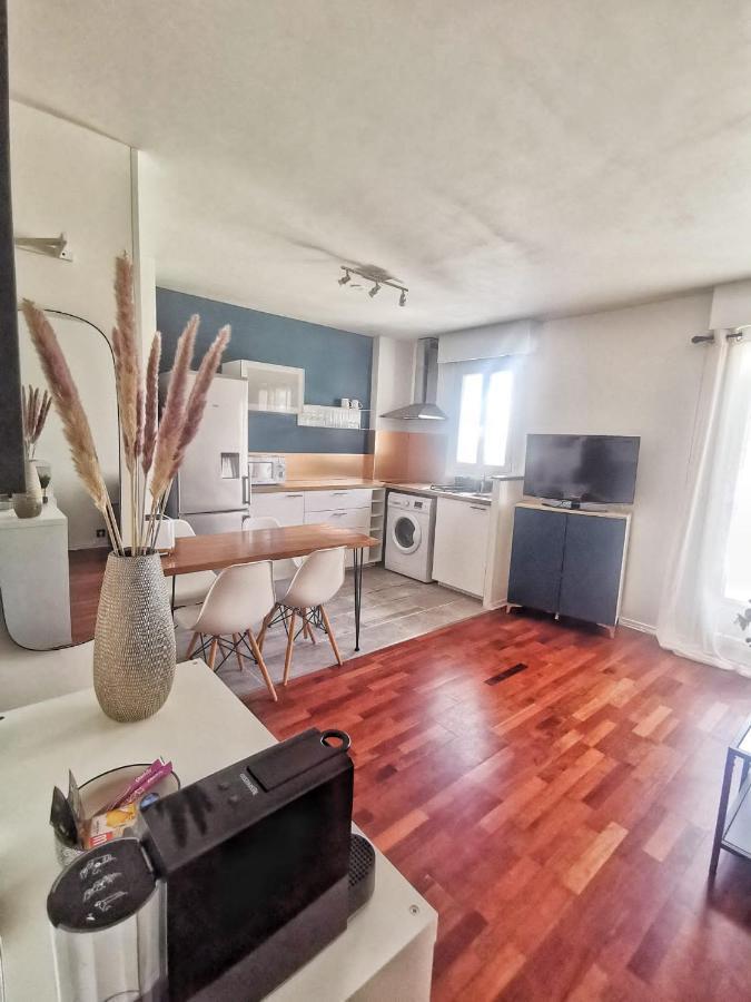 Le 100 Brossolette Apartment Noisy-le-Grand ภายนอก รูปภาพ